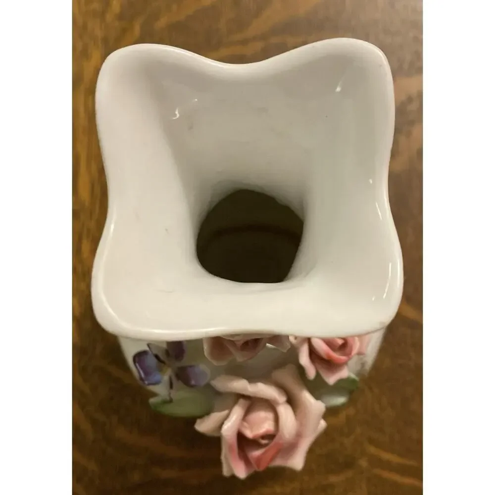Lefton Hand-painted 6” Roses Gold Trim Blue Purple Flowers 6” Bud Vase